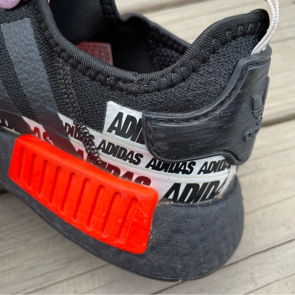 Adidas Boost Black Red NMD_R1 Sneakers size 6.5 - Picture 13 of 16